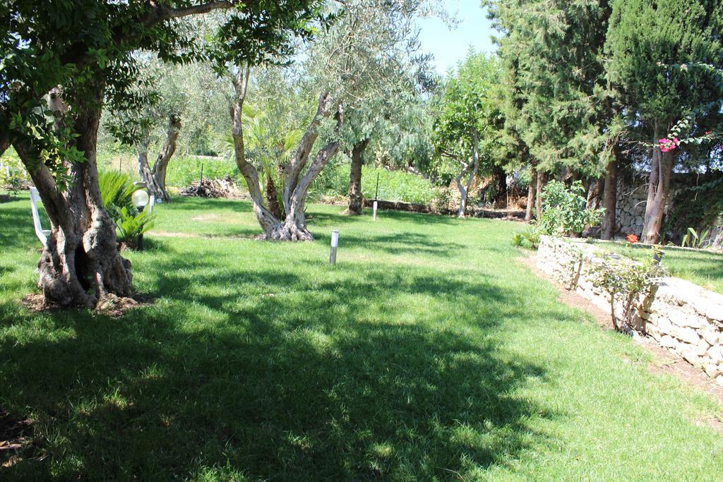Appartamento Le Tre Palme Frigintini Zimmer foto